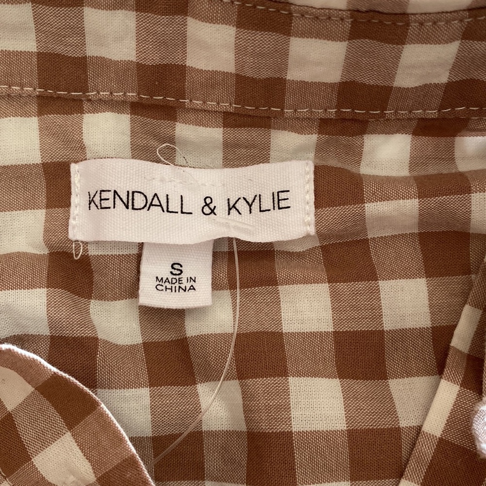 Kendall & Kylie TOP - Picture 3 of 3